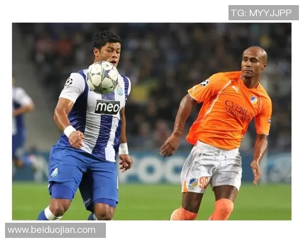 中超精彩对决波尔图与里昂战成平局帽子戏法点燃全场激情