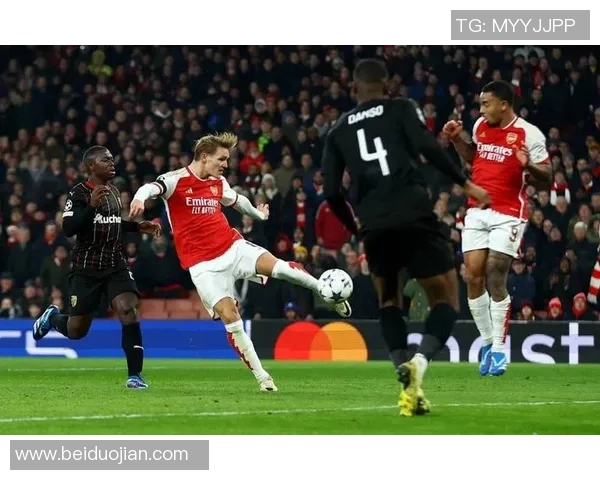 欧冠焦点战里昂与拜仁激战成平争议判罚引发全场热议