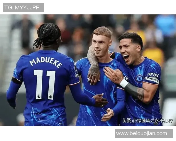 欧联杯精彩对决那不勒斯大胜切尔西红牌事件引发全场热议与十大进球回顾